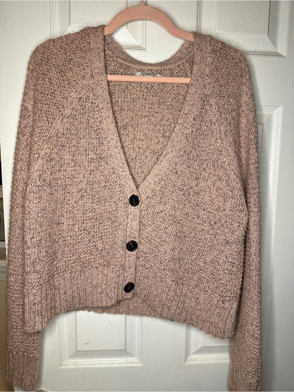 American Eagle Outfitters Blush Knit V‑Neck Button Cardigan